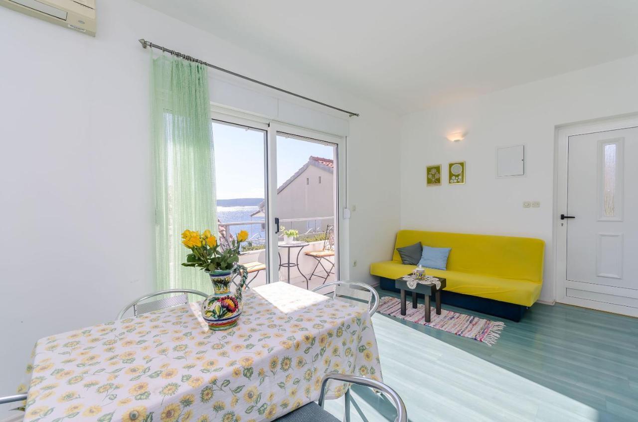 Apartments Zdenka Donji Okrug  Bagian luar foto